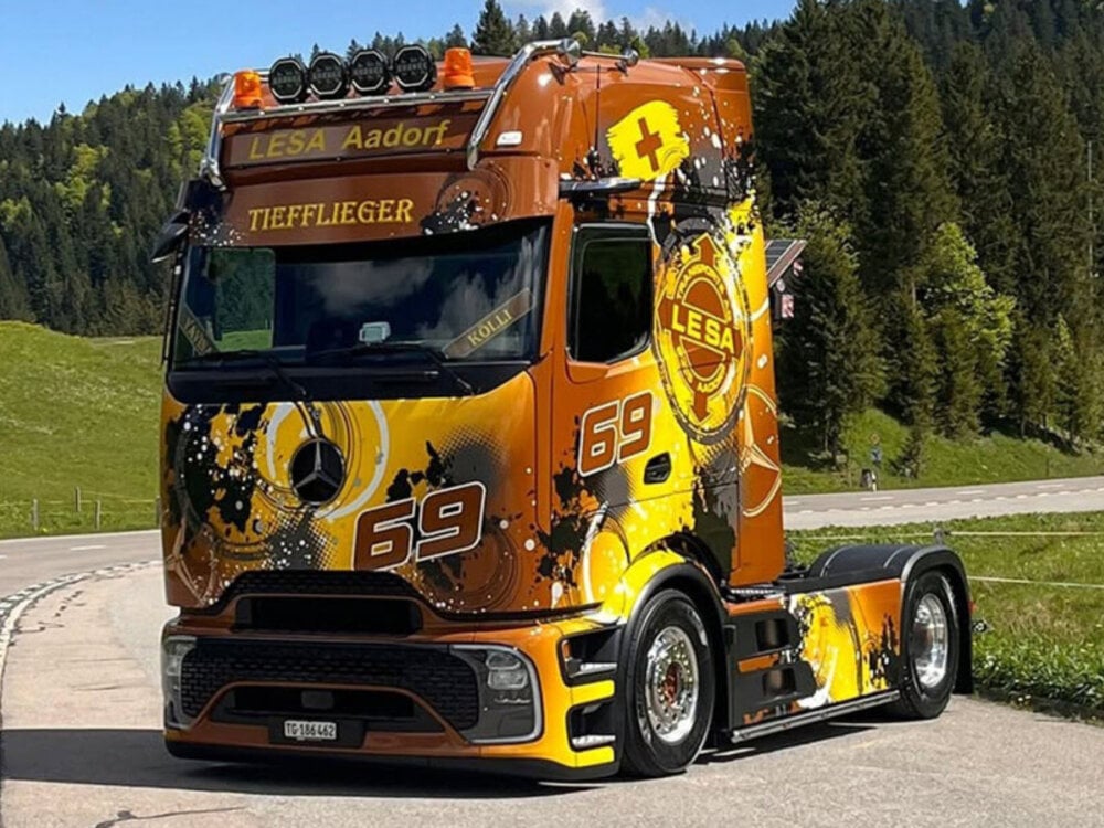 WSI WSI Mercedes-Benz Actros L procabin giga 4x2 LESA TRANSPORTE