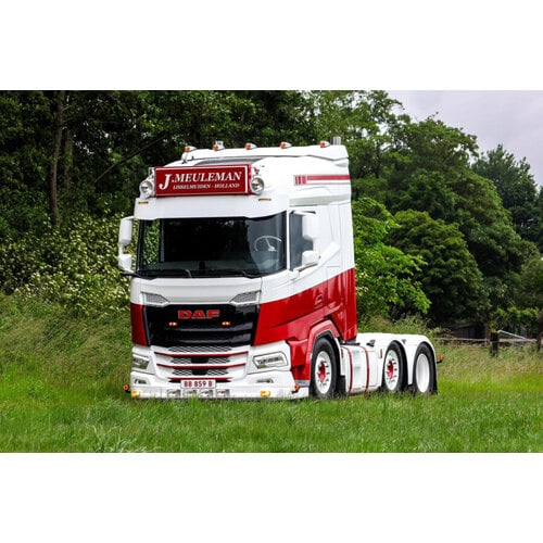 WSI WSI DAF XF SH 6x2 twin steer J. MEULEMAN