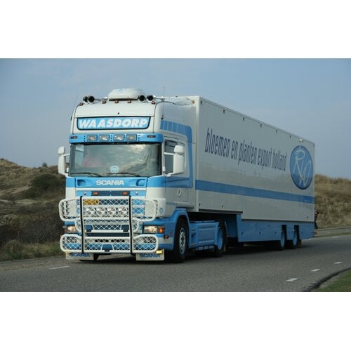 Tekno Tekno Scania 4-serie 4x2 trekker met zwanenhals koeloplegger WAASDORP