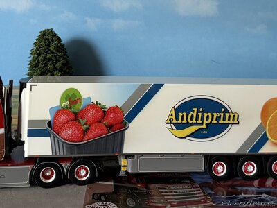 Tekno Tekno Scania Next Gen R Highline + 3-assige koeloplegger RONNY CEUSTERS