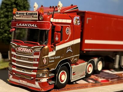 Tekno Tekno Scania Next gen R met 3-axle stas tipper RONNY CEUSTERS