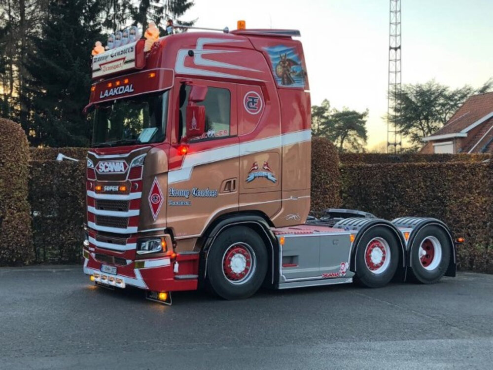 Tekno Tekno Scania Next Gen S-serie Highline 6x2 RONNY CEUSTERS