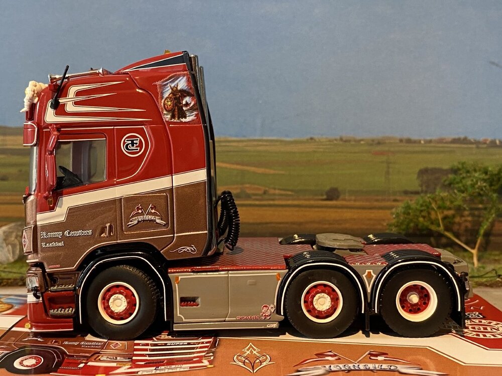Tekno Tekno Scania Next Gen R-serie Highline 6x2 RONNY CEUSTERS