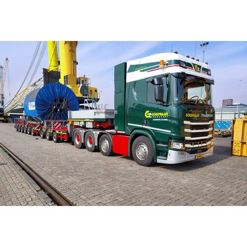 WSI WSI Scania R Highline 8x4 met 6-assige manoovr + 3-assige Dolly GOUDRIAAN