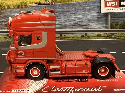 WSI WSI Scania 4-serie Topline 4x2 INTRAKA