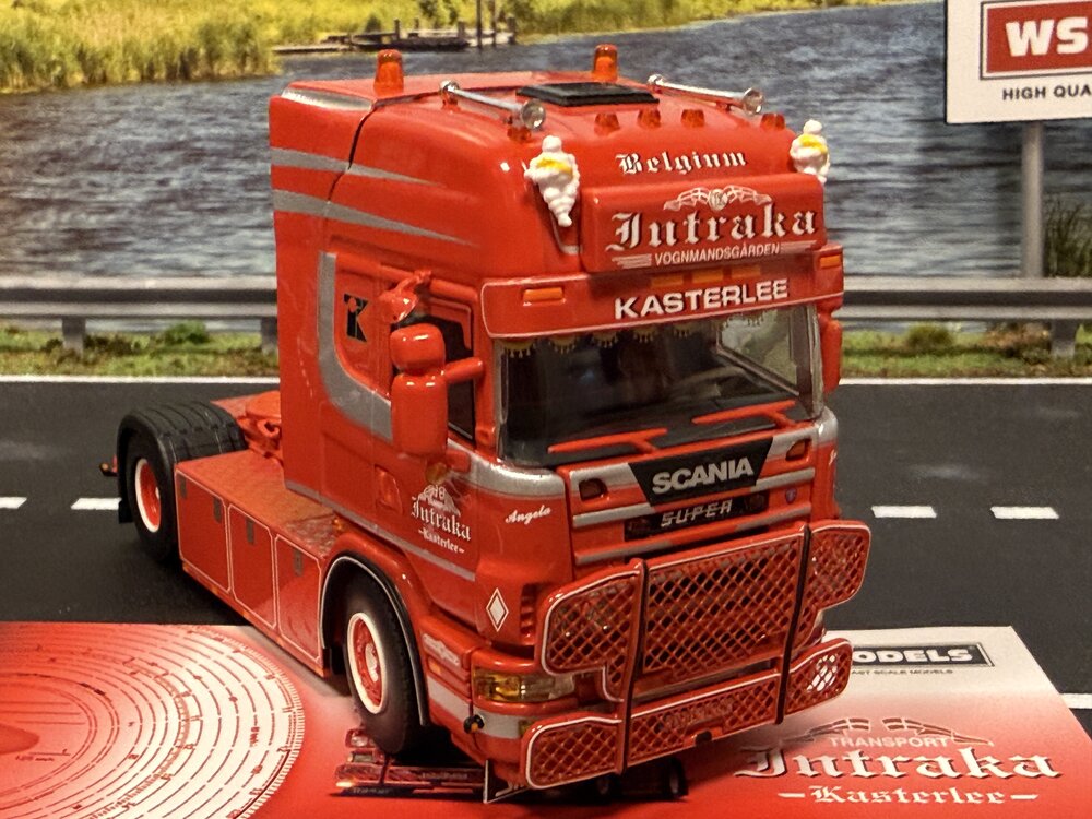 WSI WSI Scania 4-serie Topline 4x2 INTRAKA