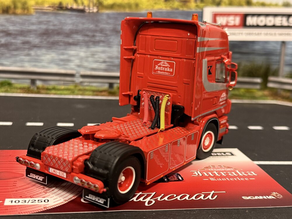 WSI WSI Scania 4-serie Topline 4x2 INTRAKA