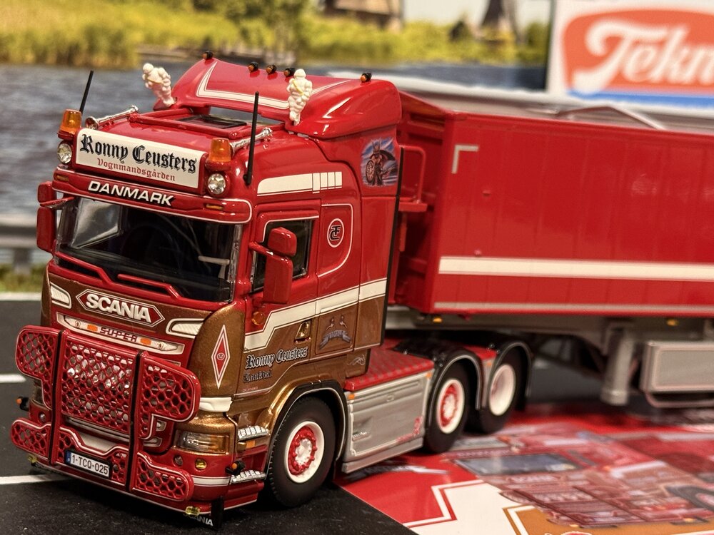 Tekno Tekno Scania R 6x2 with 3-axle Stas tipper trailer RONNY CEUSTERS