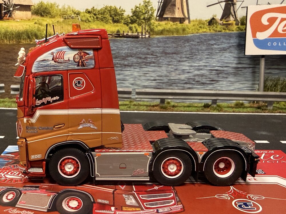 Tekno Tekno Volvo FH04 Glob. XL 6x2 RONNY CEUSTERS