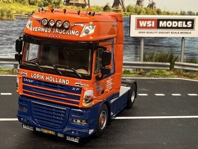 WSI WSI DAF 105XF Super Space Cab VERWEIJ'S TRUCKING