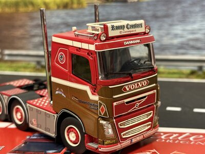 Tekno Tekno Volvo FH04 6x2 RONNY CEUSTERS