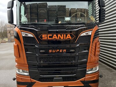 Tekno Tekno Scania NGR Normal Roof rigid truck with 3-axle trailer R-TRANS