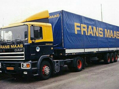 WSI WSI DAF 95 Comfort Cab +3-axle classic curtain trailer FRANS MAAS