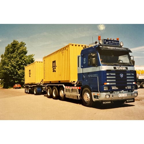 WSI WSI Scania 3 series streamline 8x2 rigid truck + 3-axle trailer container combi VAN WONDEREN BEESD