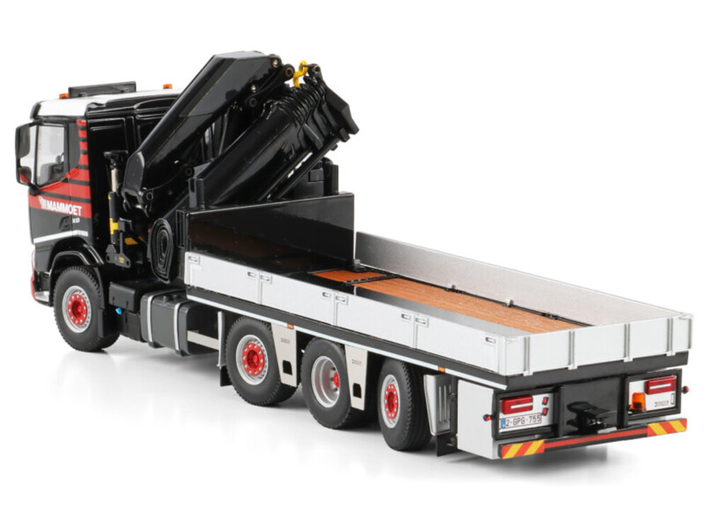 Mammoet store WSI DAF XD DL 8x2 rigid flatbed truck + palfinger PK 480 TEC MAMMOET