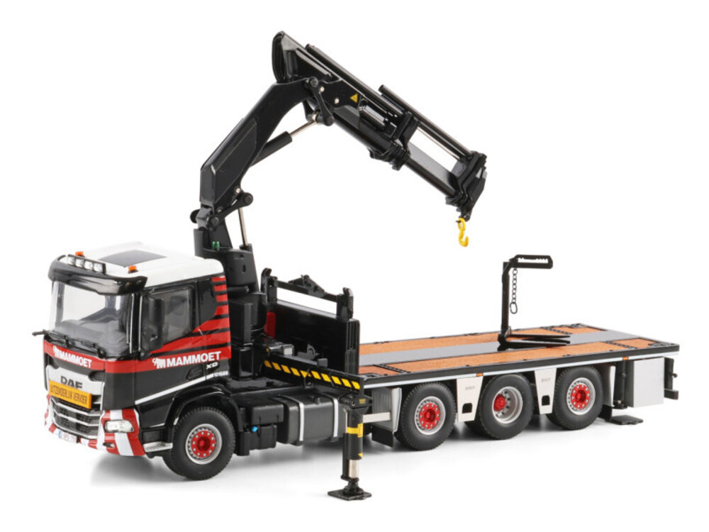 Mammoet store WSI DAF XD DL 8x2 rigid flatbed truck + palfinger PK 480 TEC MAMMOET