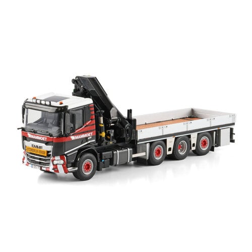 Mammoet store WSI DAF XD DL 8x2 rigid flatbed truck + palfinger PK 480 TEC MAMMOET