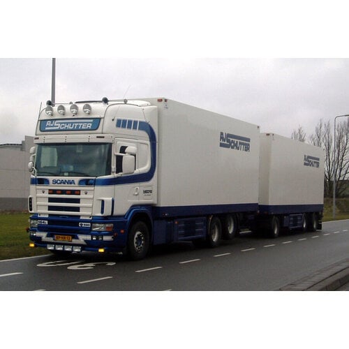 WSI WSI Scania 4-serie Topline 6x2 motorwagen met 3-as oplegger R.J. SCHUTTER