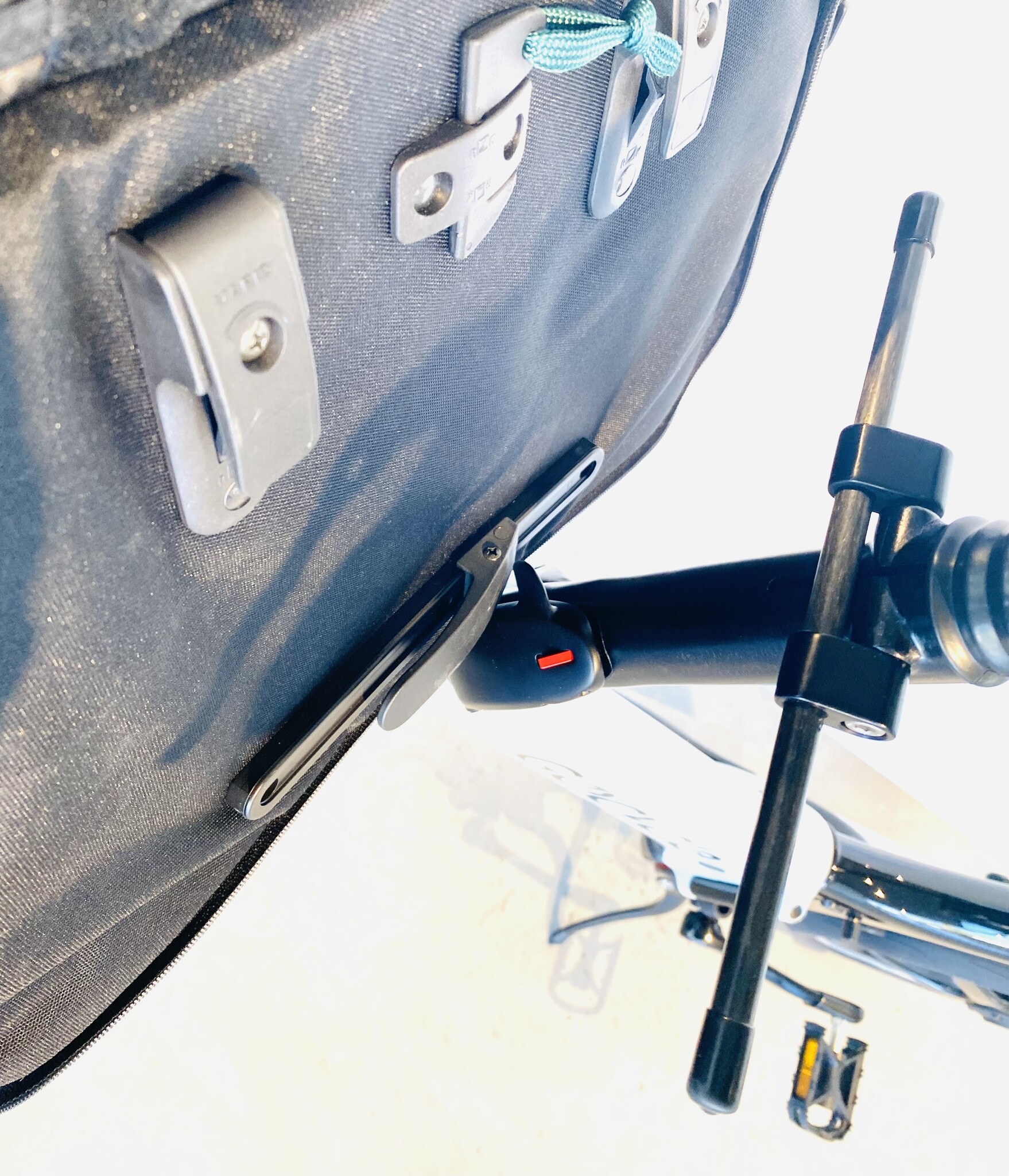 Gocycle Front Pannier Rod Kit