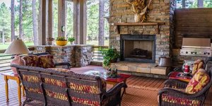 Overkapping inrichten? 8 ideeën voor een gezellig inrichting!