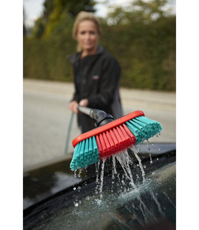 Vikan Autobürste mit Wasserdurchlauf und Drehgelenk, 250 mm, Weich/gesplisst, Schwarz