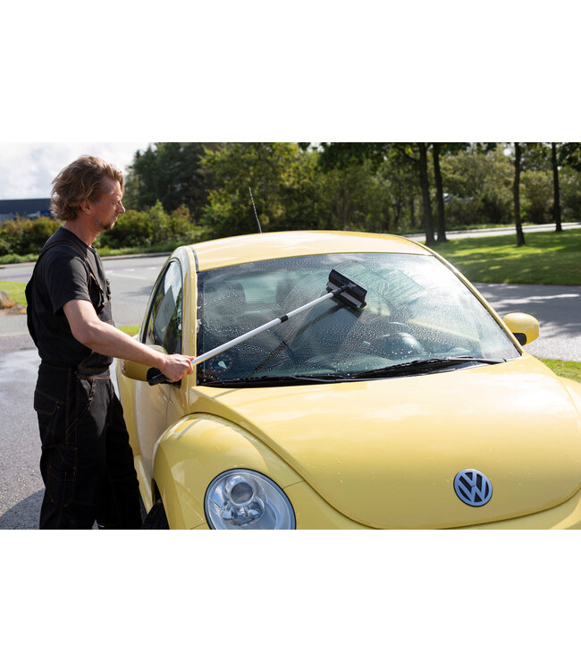 Vikan Scheibenschaber mit Schwamm & Teleskopstiel, 710 mm, Schwarz