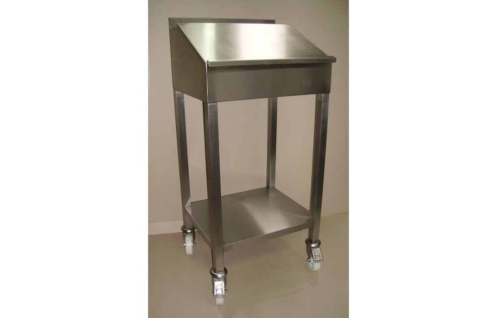 Pupitre avec plateau de rangement en acier inoxydable