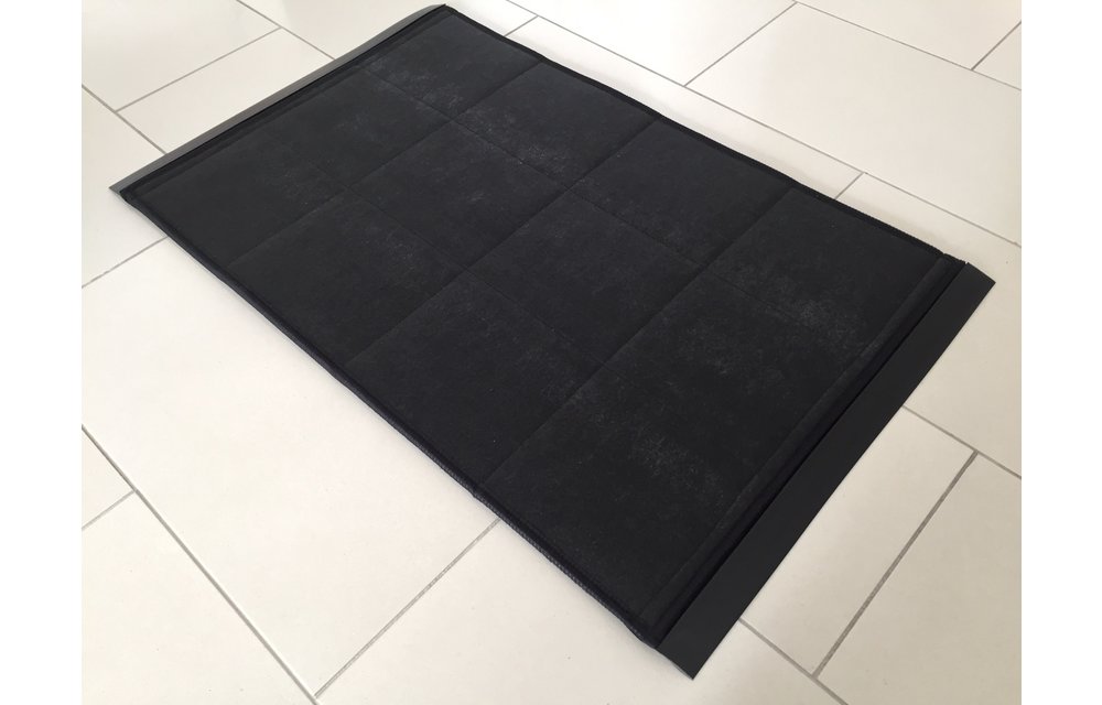 Tapis de désinfection avec rampe d'accès - long côté