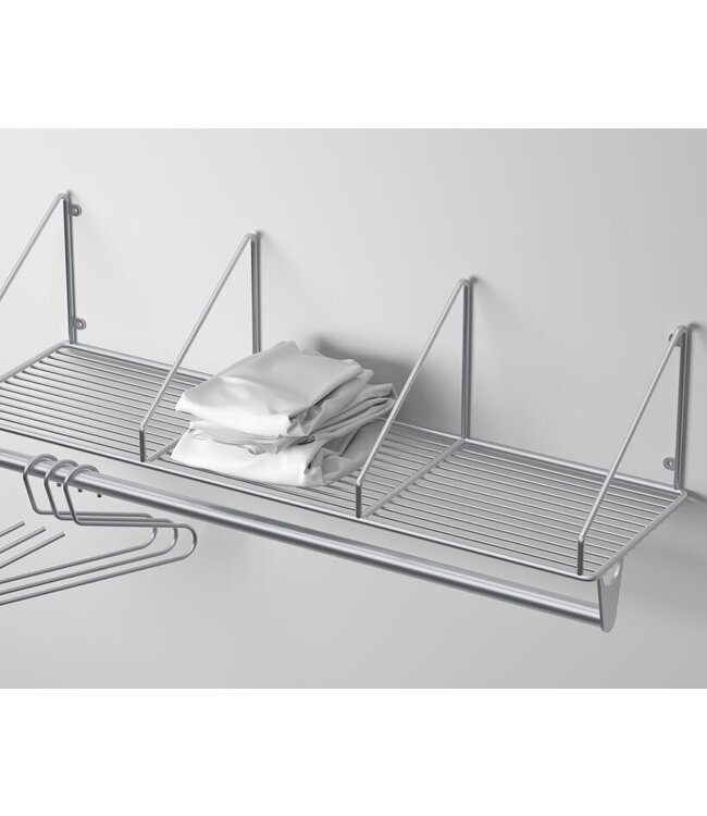 Porte-vêtements avec tube de cintre