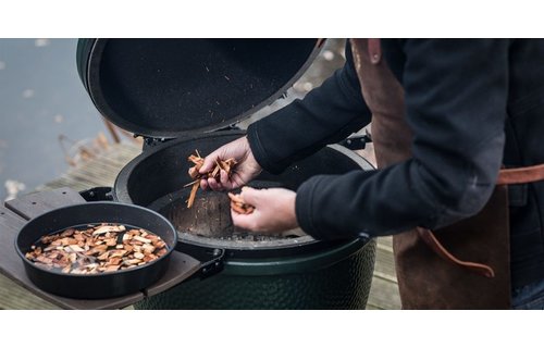 Big Green Egg ® Wood Chips Hickory