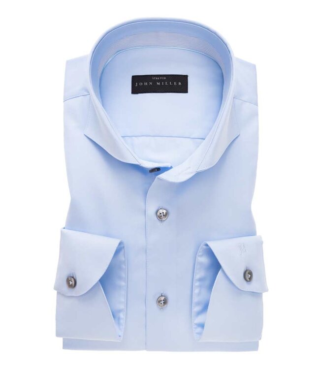 slim fit overhemd lichtblauw met cut away boord