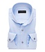 slim fit overhemd lichtblauw met cut away boord