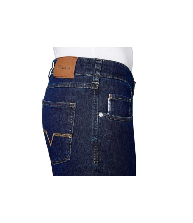 Nevio-11 regular fit jeans blauw 470181-067
