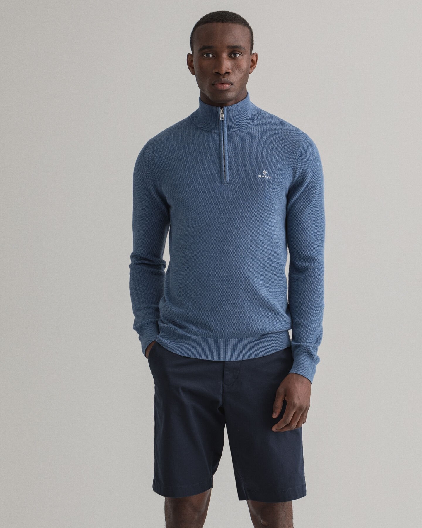 GANT sweater van katoen piqué met korte rits denim blauw - Tim Menswear