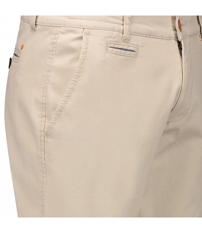 slim fit essentials chino kit