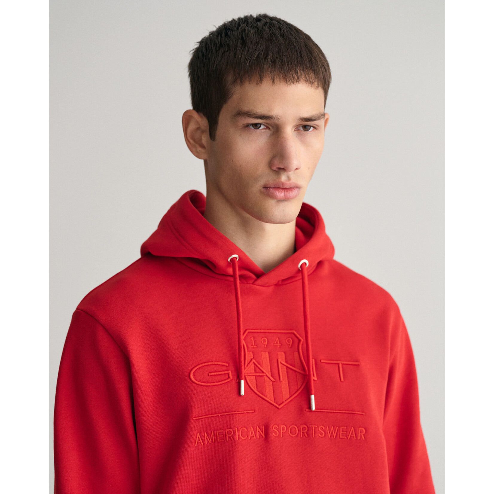 GANT tonal shield hoodie rood