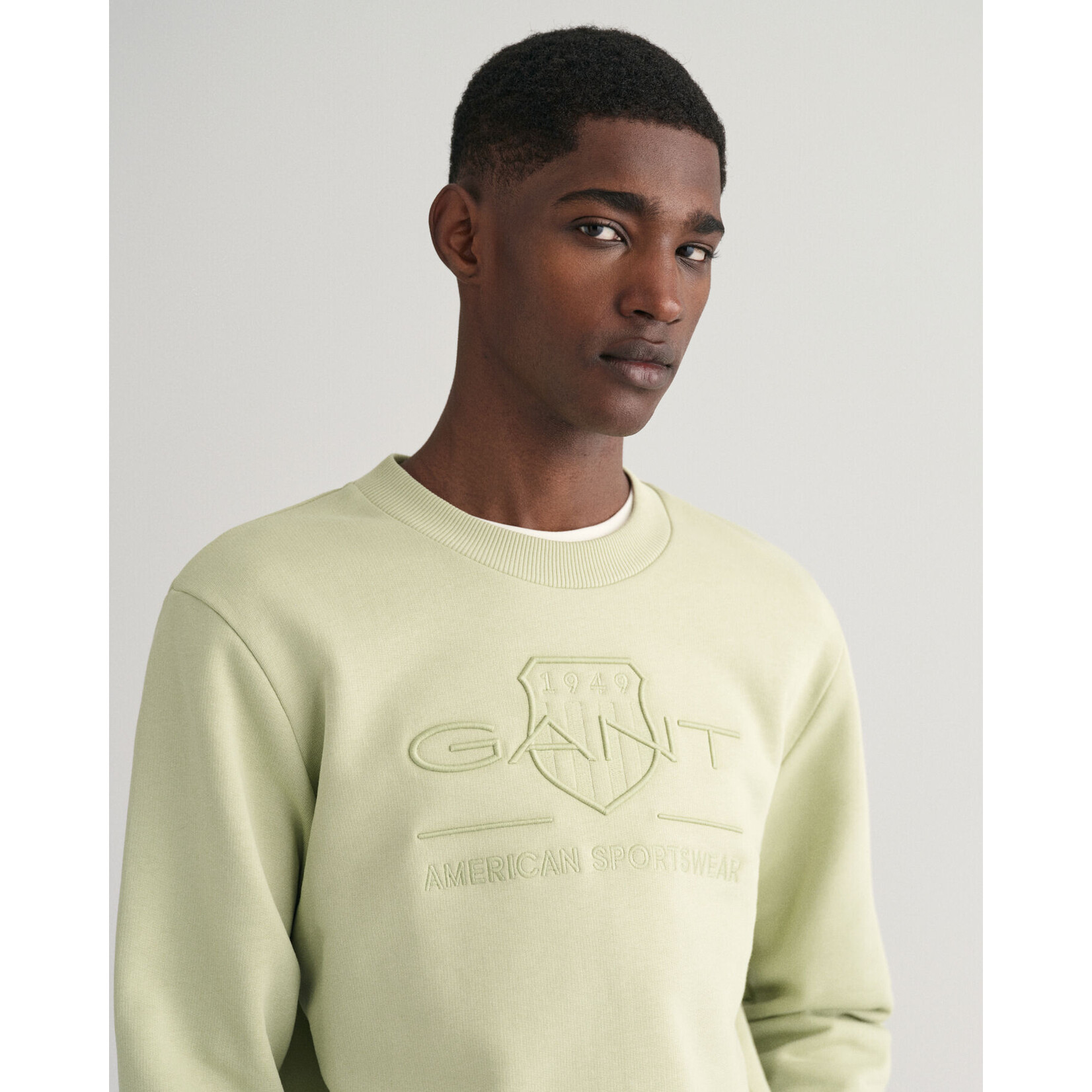 GANT tonal shield sweater matcha groen