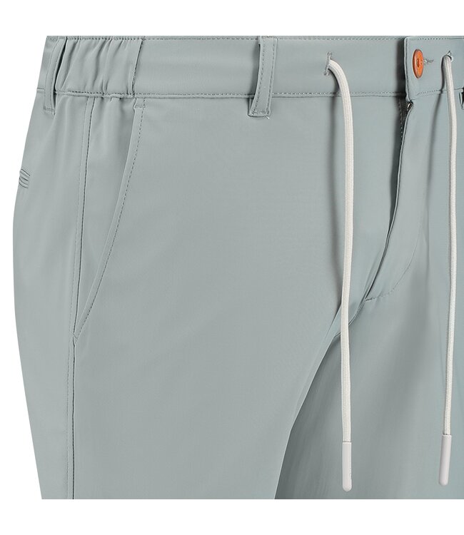 travel short light bleu