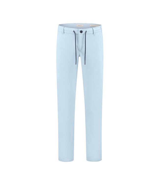 slim fit travel chino light blue