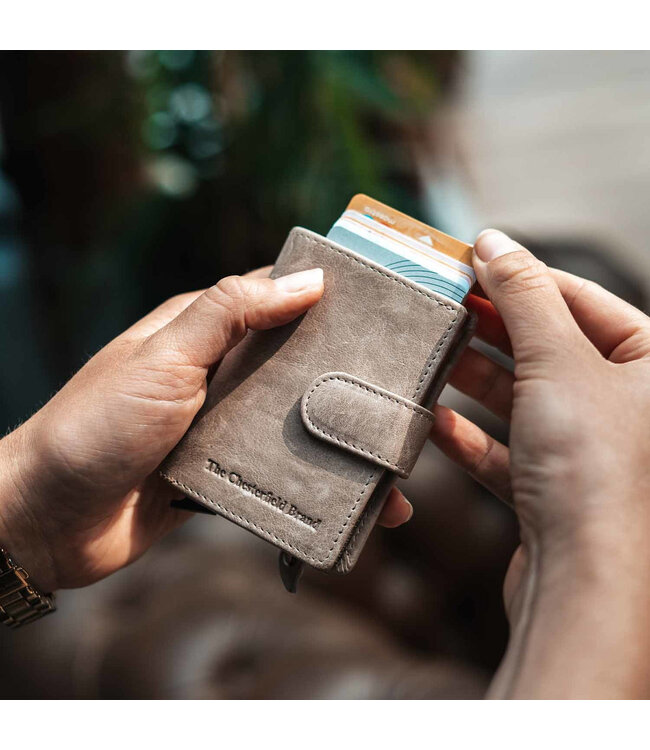 leren pashouder Prague off white