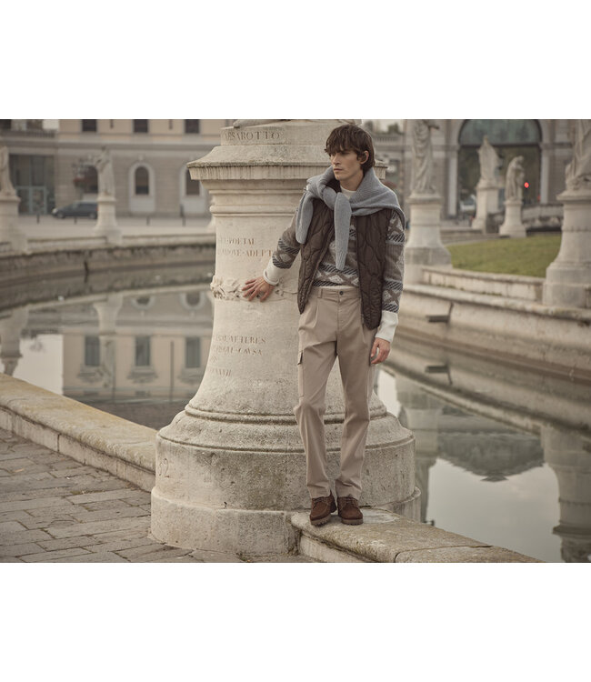 ronde hals trui bruin print