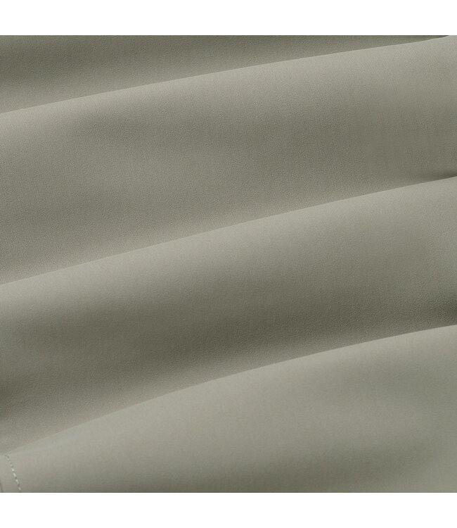 sensitive travel chino sea green