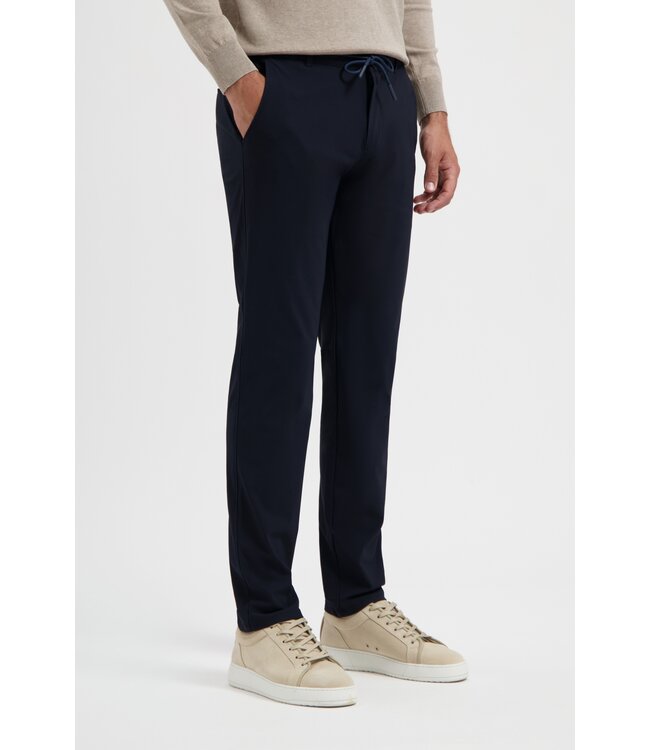 sensitive travel chino marine