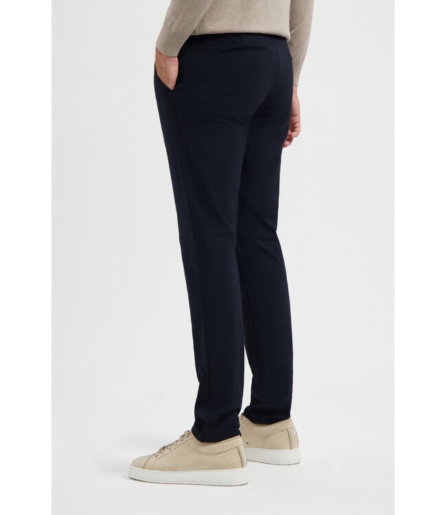 sensitive travel chino marine