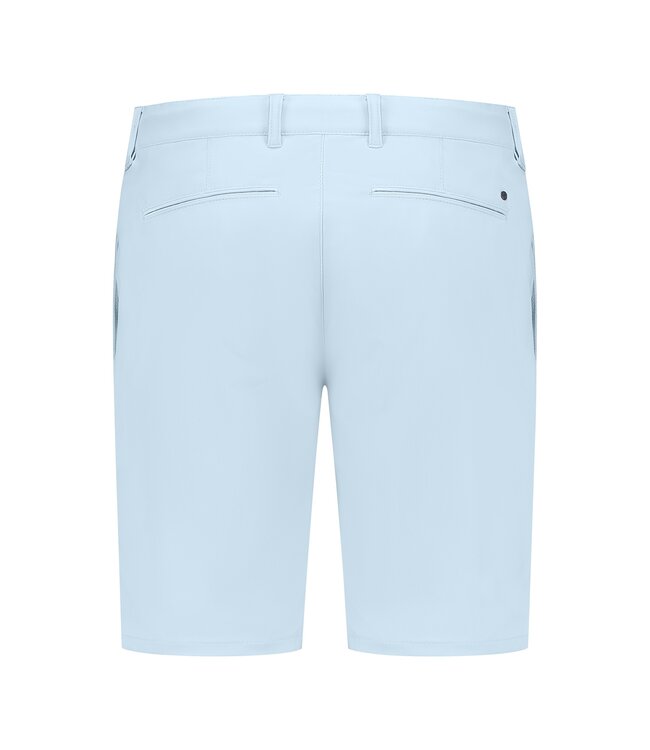 travel shorts light blue
