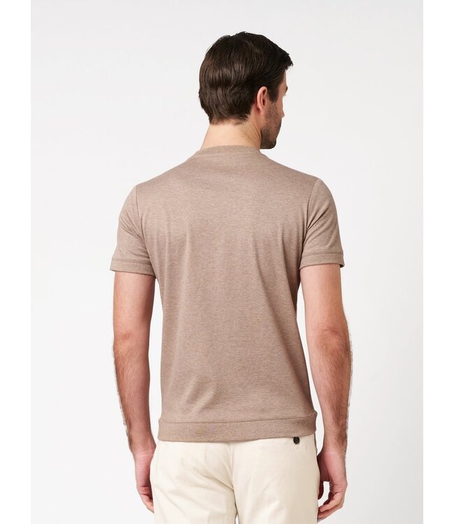 T-shirt beige