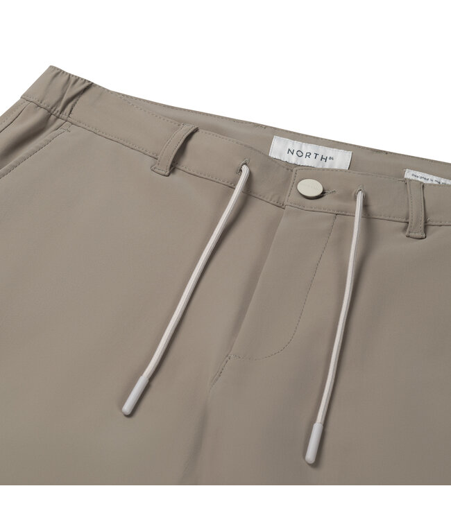 travel short sea green