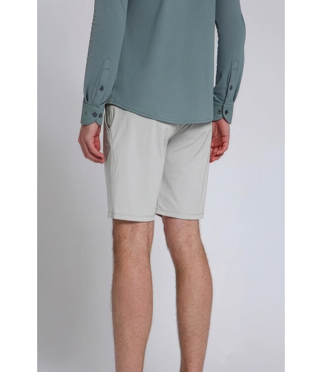 travel short light grey