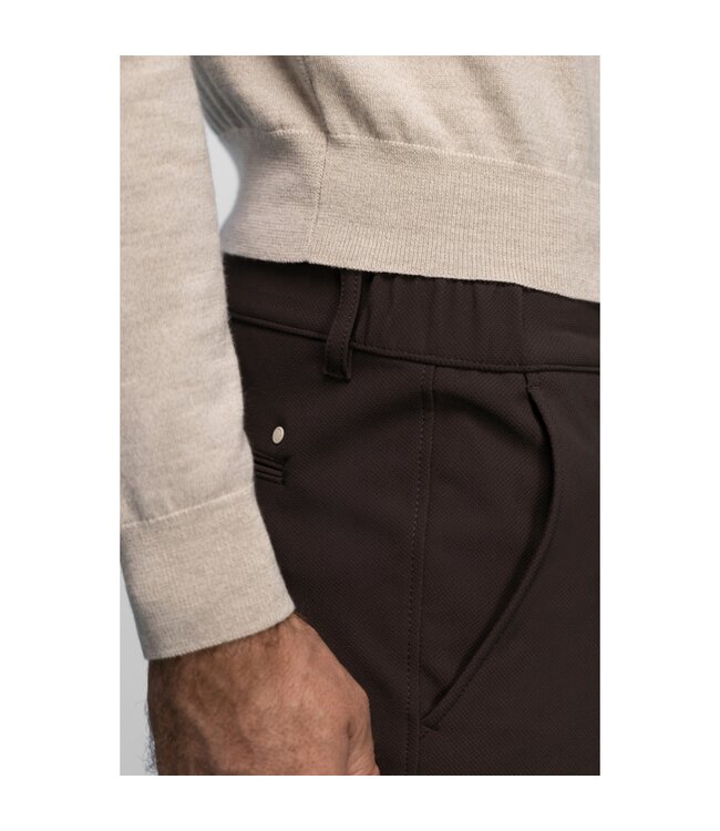 bonded sensitive travel chino bruin