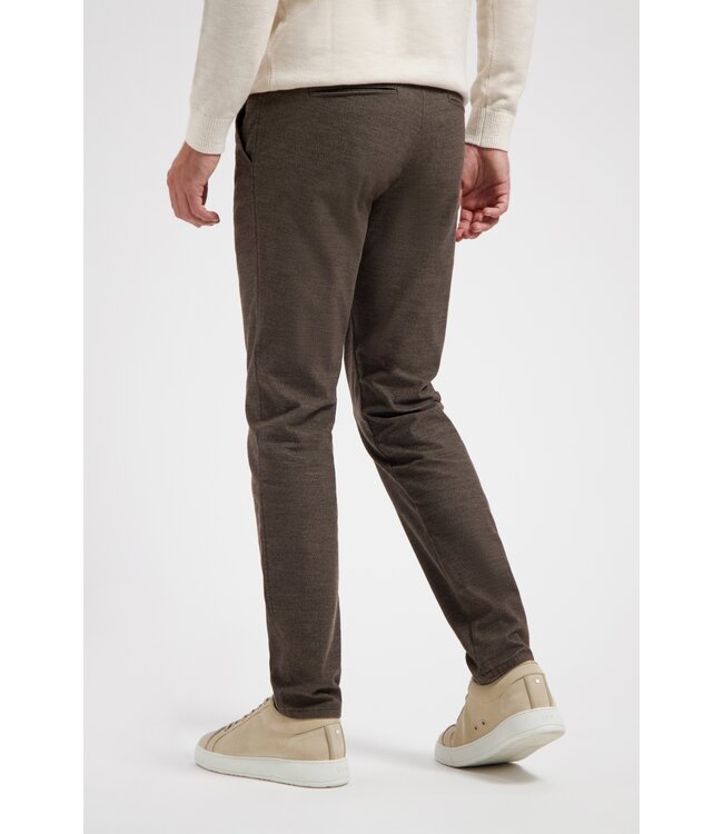 elegance chino bruin herringbone
